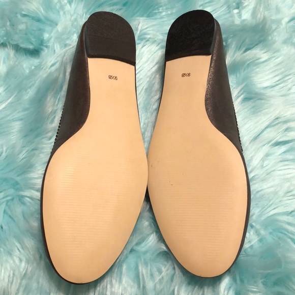 Like New Talbot silver metallic flat ballet 9.5 - Picture 7 of 7